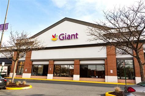 Giantfood.. Giant Food Hours of Operation in New Jersey. Advertisement. 1 Location in New Jersey. www.giantfood.com. 4.3 based on 61 votes. Name Address Phone Address and Phone. … 