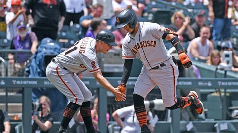 Giants beat Rockies for 11th straight time, 6-4 with 3-run 9th