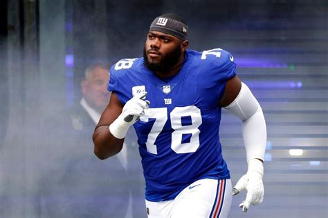 Giants pick up LT Andrew Thomas’ 2024 fifth-year option with possible new deal on horizon