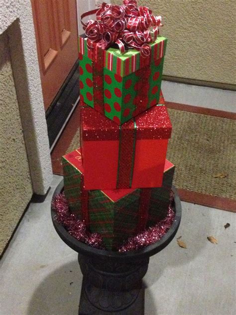 Gift Box Topiary