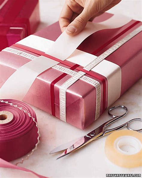 Gift Wrapping Ideas With Wrapping Paper