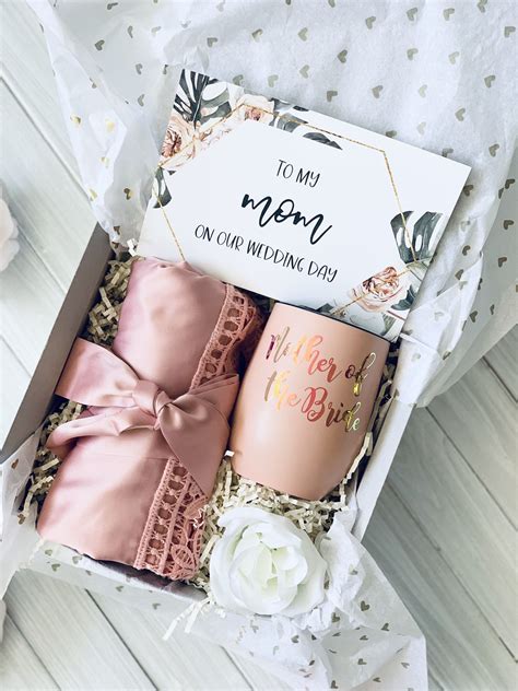Gifts From Mom To Bride