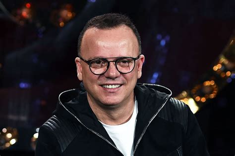 Gigi D'Alessio - Wikipedia
