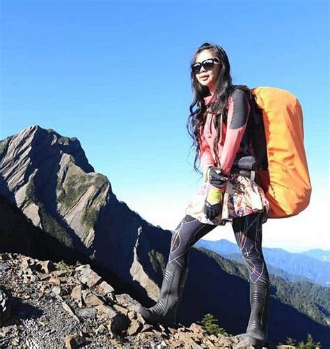 Gigi wu. Jan 22, 2019 ... Gigi Wu, 36, also known as the "Bikini Hiker" was found dead by rescue services after falling more than 65 feet into a valley near Mabolasi ... 