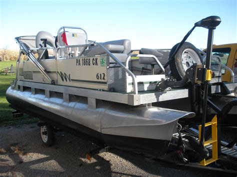 The Gillgetter pontoons owned by APEX Marine love hearing such 