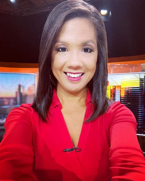Happy Thanksgiving Eve from your friendly neighborhood weather and traffic department! #LadiesInRed. 