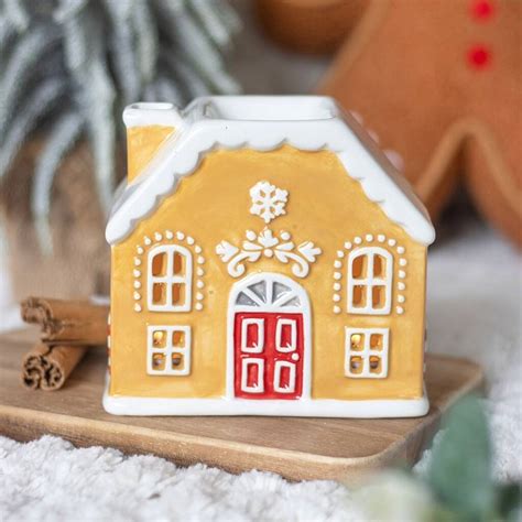 Gingerbread wax warmer.  Made with love, from our kitchens to yours.  It...