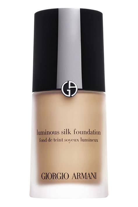 Giorgio armani makeup. Luminous Silk Hydrating Primer. Ultra-smooth, hydrating glow primer. $46.00. One size available. 1.0 oz. / 30 ml Small. 