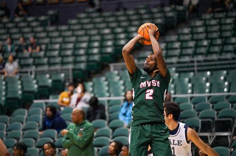 Gipson and Mississippi Valley State host Liberty