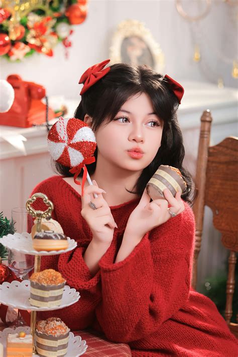 Girls nangi hips.  Thousands of new images every day Completely Free to Use High-quality Getty ...