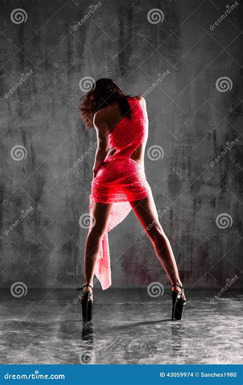 Mamta Kulkarni Ka Sex Bf - th?q=Girls strip dance