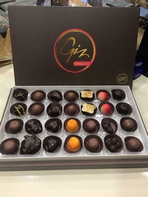 Giz Çikolata Profiles Facebook.