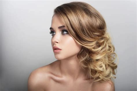 Glamorous Grammy Hairstyles: Elevate Your Look, Turn Heads