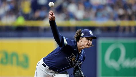 Glasnow takes no-hitter into sixth inning as Rays limited Yankees to two hits in 3-0 victory