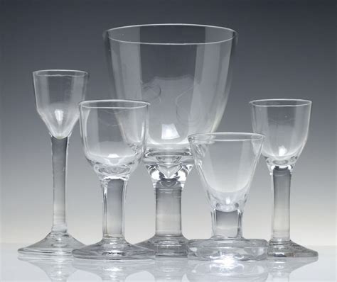 Glass&Glass Calabria Daisy Surf 34 Parça Çay Seti Fiyatları.