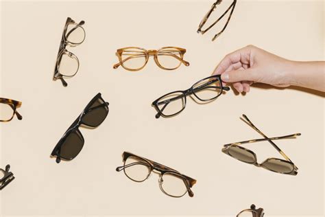 Glasses online with insurance. Online optician with handcrafted eyewear at affordable price. Frames+lenses from 30€. Discover designer glasses , sunglasses, prescription and progressive ... 