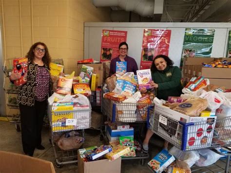 Gleaners food bank taylor michigan. 2131 Beaufait, Detroit MI 48207 866-GLEANER (453-2637) Contact Us. Stay Connected! ... Gleaners Community Food Bank is a 501(c)3 organization — EIN: 38-2156255. 