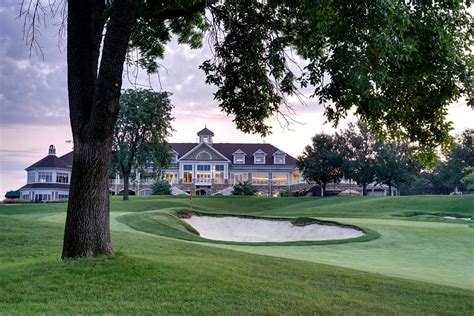 Glen oaks country club iowa. Host your event at Glen Oaks Country Club in West Des Moines, Iowa with Weddings from $500 to $4,000 for 50 Guests. Eventective has Party, Meeting, and Wedding Halls. 
