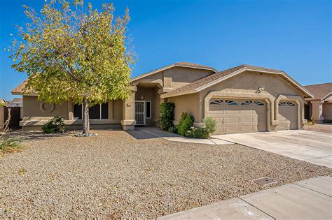 Glendale arizona houses for sale. 359 single family homes for sale in Glendale AZ. View pictures of homes, review sales history, and use our detailed filters to find the perfect place. 