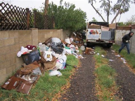 Glendale az bulk trash. The approved accelerated Residential monthly service rate and fuel surcharge fee are as follows: September 1, 2022, monthly service rate $25.80, extra refuse fee $11.26, fuel surcharge fee $1.54. January 1, 2024, monthly service rate $26.80, extra refuse fee $12.27, potential fuel surcharge fee. 