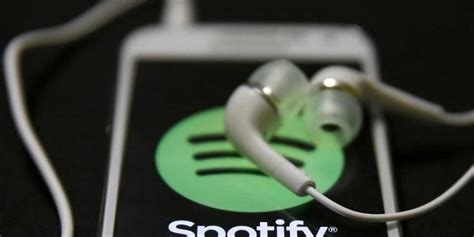 Global music streams up 30.8%, and 40% of U.S. listeners enjoy non-Anglophonic music, report finds