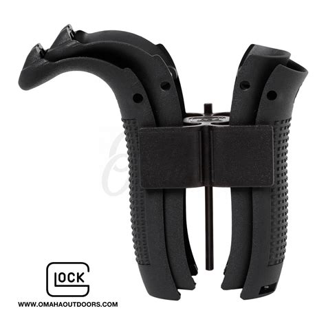 backstrap set g19, g23, g32 (gen4 or 5 only); black. The GLOCK Modular Back Strap System enables the pistol to adapt to an individual shooter's hand size. Glock 19 Beavertail Backstrap Kit for 19 / 23 / 32 / 38 Fits only Gen 4/5.. 