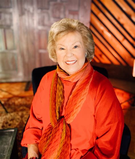 May 23, 2013 ... Gaither formed his first musical group in 1956 when he was in college. He married his wife, Gloria Sickal, in 1962, and the pair worked as .... 