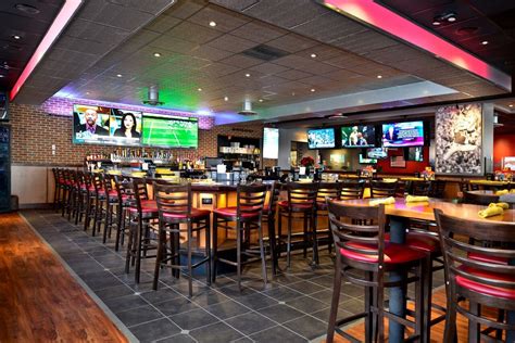 Glory days grill virginia. vary by location. Select a location to find your nearest Glory Days Grill. Enter City, State or ZIP: orUse my current location. Every NFL game! Hometown sports! Regional sports! Glory Days Grill is your home for TV sports with wings, burgers and beer and a huge side of fun. 
