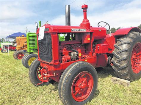 Oct 2, 2019 · Tractor show benefits The ARK. Food, fun, Farmalls and more could be found on Radiator Road outside of Yadkinville on Friday and Saturday at the eighth annual Glory Days tractor show. The event is a chance for tractor enthusiasts to gather to show off their antique tractors, cars and more. The event includes lawn mower and tractor pulls as well ... . 