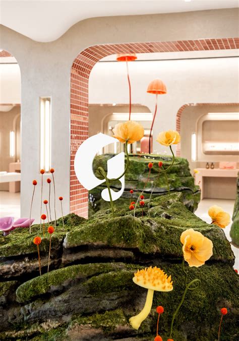 Glossier Seattle store features mossy mushroom-covered mound