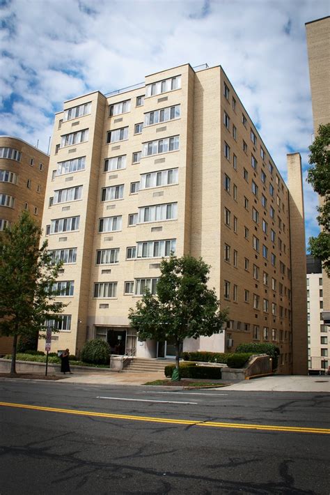 Glover park apartments. See all available apartments for rent at eaves Glover Park in Washington, DC. eaves Glover Park has rental units ranging from 550-1133 sq ft starting at $1558. 