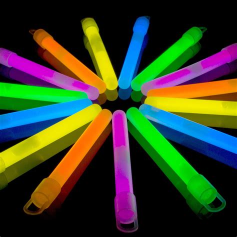 Glow sticks glow. A glow stick is made of a flexible, transparent plastic tube filled with a dye solution, a liquid mixture made up of two or more substances. The tube also holds a smaller glass vial that contains hydrogen peroxide—the same chemical used to treat cuts and scrapes.To activate the glow stick, a person bends the tube, … 