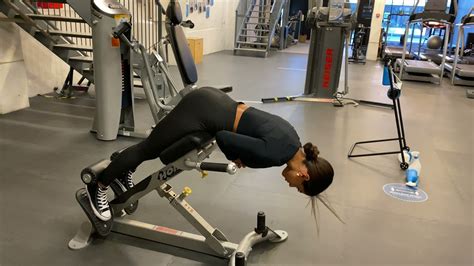 Glute extension. Things To Know About Glute extension. 