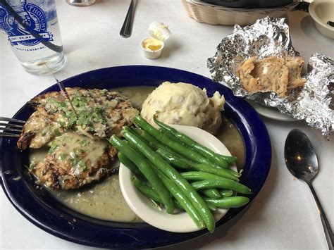 Gluten free brunch williamsburg. 1 . Amber Ox Public House. 4.4 (1.1k reviews) Brewpubs. American. Southern. $$ Locally owned & operated. Outdoor seating. “Also, everyone was super helpful trying to help us … 