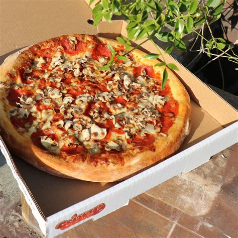 Gluten free pizzas near me. Papa Johns Pizza (969 Sutter St.) 15–30 min. • $. 4.7 ... 