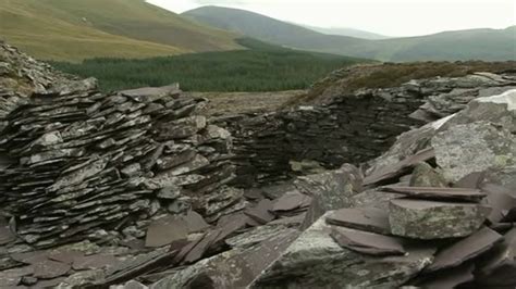 Glyn Rhonwy quarry lake: Project receives £3m - BBC News