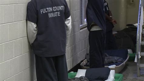 Glynn county jail population. The Glynn County Board of Education approved Tuesday a $2 per ... A man convicted in 2008 of murdering his ex-wife’s boyfriend in 2004 and kidnapping her will stay in prison for the rest ... 