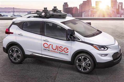 The Cruise segment generated an EBIT-adjusted loss of $732M in Q3 vs. a loss of $497M a year ago. Without the Cruise loss, General Motors ( GM ) would have reported EBIT-adjusted almost 20% higher ...