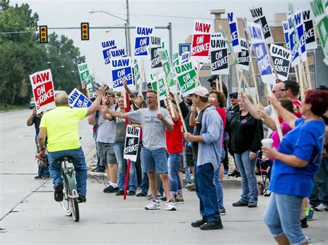 Nearly 13,000 GM, Ford and Stellantis workers are on strike at the Wentzville, Toledo and Wayne plants. UAW President Shawn Fain said the union would announce more strikes Friday unless there is .... 