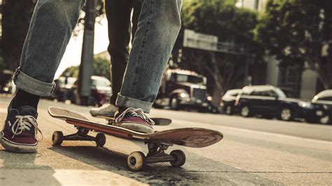 Gnarly Skateboarders Trying Dangerously To Hitch A Ride On Self-Driving