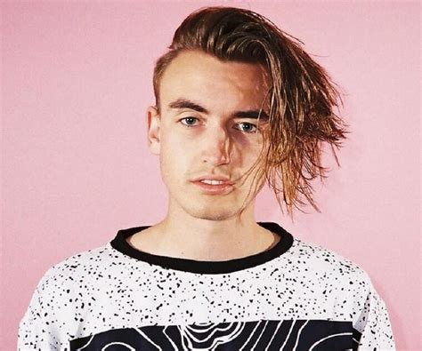Gnash gnash. How did gnash create one of the most viral hit songs of summer 2016? Find out in this exclusive interview with the singer-producer, who talks about his inspiration, his collaboration with Olivia O ... 