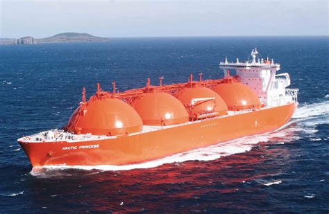 Resources -. GIIGNL Follow. International Association of Liquefied Natural Gas (LNG) Importers. GIIGNL @giignl ·. 13 Jul. 2023 Annual Report released today: 389.2 MT net LNG imports, 4.5% growth, 135 MT Spot & ST, 35% of global LNG trade, European imports up by 60% , 43% from US,. 