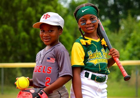 The premier site for softball spirit, with many cheers, songs, and chants promoting positive team sportsmanship while on or off the field, while on offense or defense. Cheer, chant and sing songs as a team -- the result: wins.. 