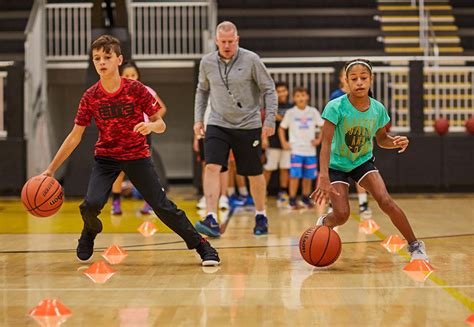 The best basketball camps will offer you the chance to learn from experienced basketball coaches, develop your skills on the court and compete against elite players. If you’re serious about playing college hoops, check out our top-rated basketball camps: PGC Basketball Camp. NBC Camps. Paul Biancardi Camp.. 