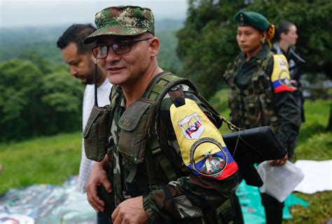 Gobierno de Colombia y una facción de las disidencias de las FARC anuncian cese al fuego bilateral
