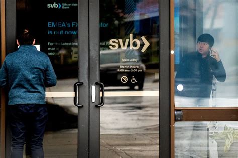 Gobierno de EEUU descarta rescatar el banco SVB; buscan un comprador