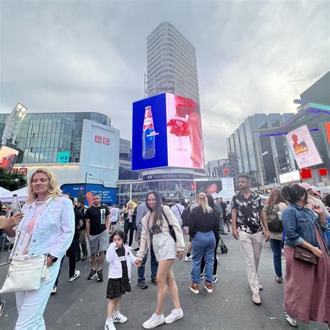 Going to live in canada