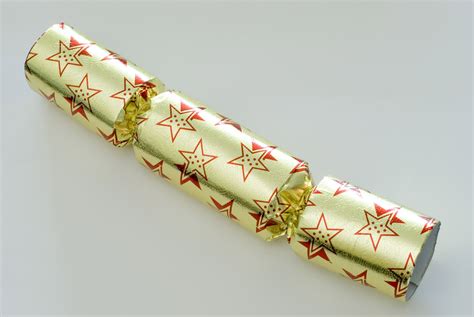 Gold Christmas Crackers
