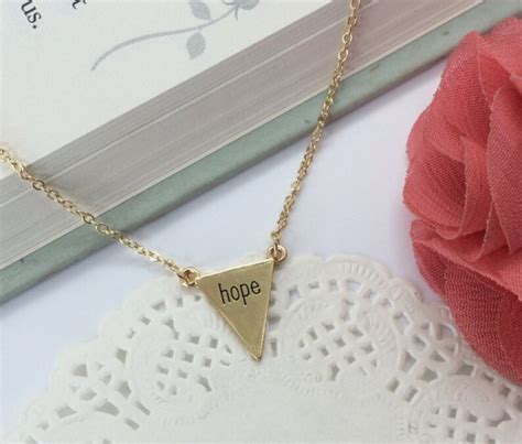 Gold Hobe Necklace - Etsy UK