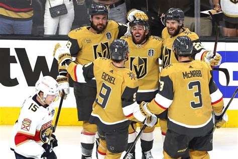Golden Knights take 2-0 lead in Stanley Cup Final with 7-2 win over Panthers